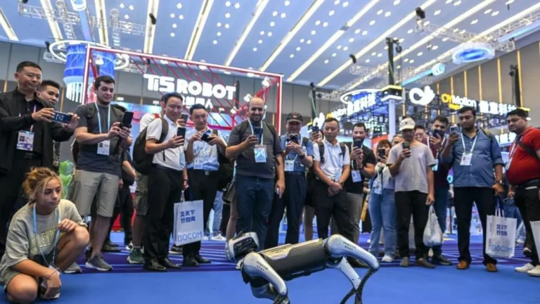 Robot Jadi Paling Diminati di Canton Fair yang Soroti Teknologi Pintar