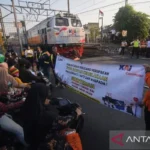 Jalur Kereta Steril, KAI: Warga yang membahayakan perjalanan KA dapat dipidana