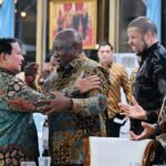 Presiden Prabowo Jamu Presiden Ramaphosa, Batik Jadi Sorotan di Meja Diplomasi