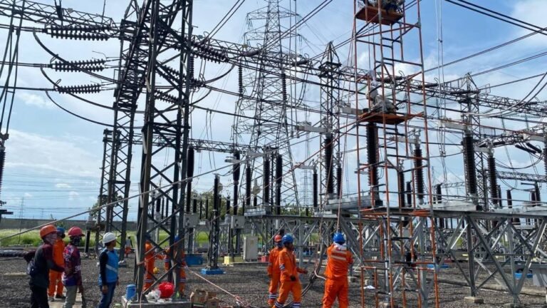 Target Nasional: Seluruh Desa Terpasang Listrik Pada 2030