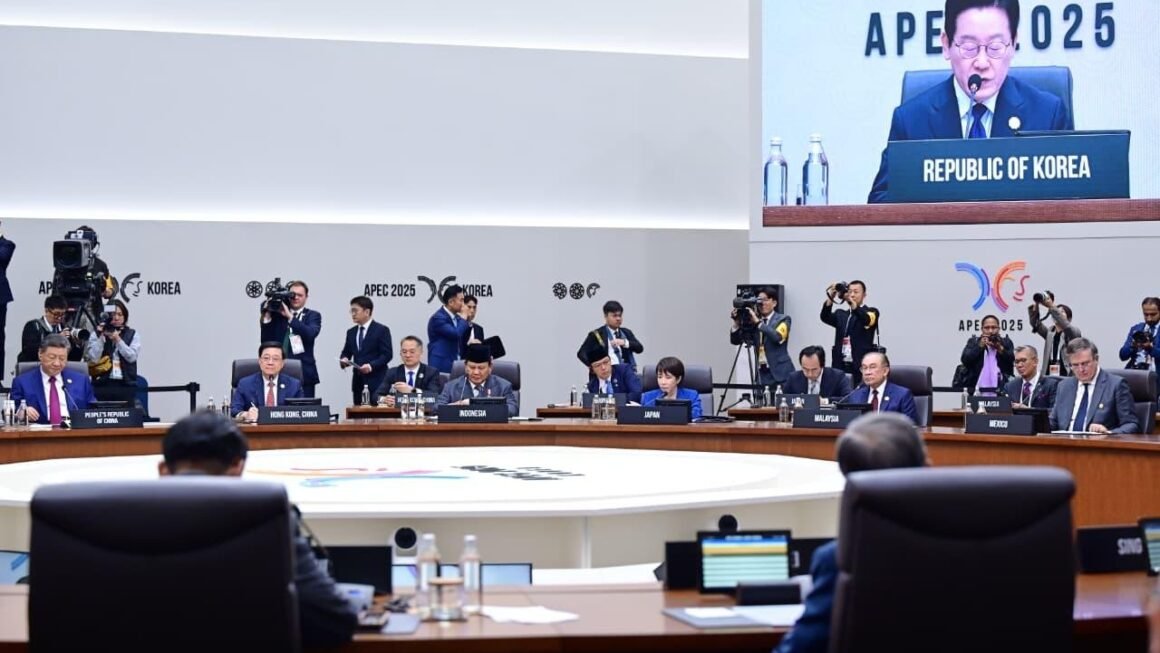 Presiden Prabowo Ajak Negara APEC Perkuat UMKM dan Perangi Kejahatan Lintas Batas