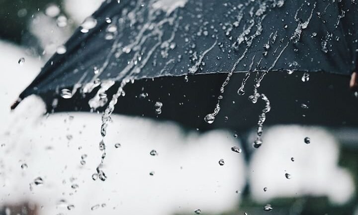 BMKG Ingatkan Potensi Cuaca Ekstrem, Hujan Lebat Akan Meningkat Hingga Februari