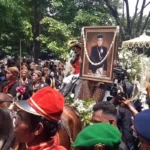 Pemakaman Paku Buwono XIII di Imogiri Dihadiri Ribuan Warga